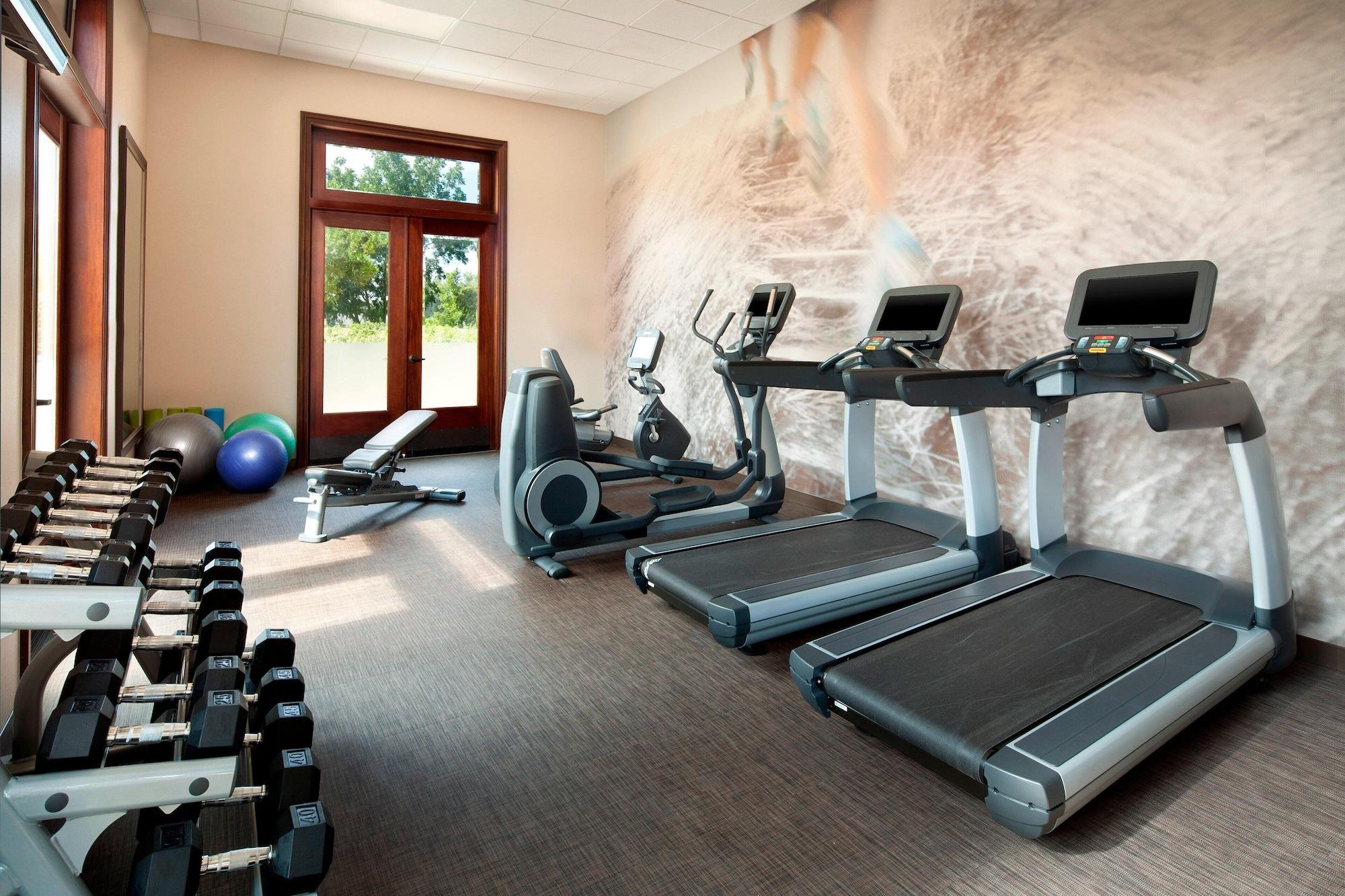 Gimnasio The Westin Sacramento Riverfront Hotel & Spa