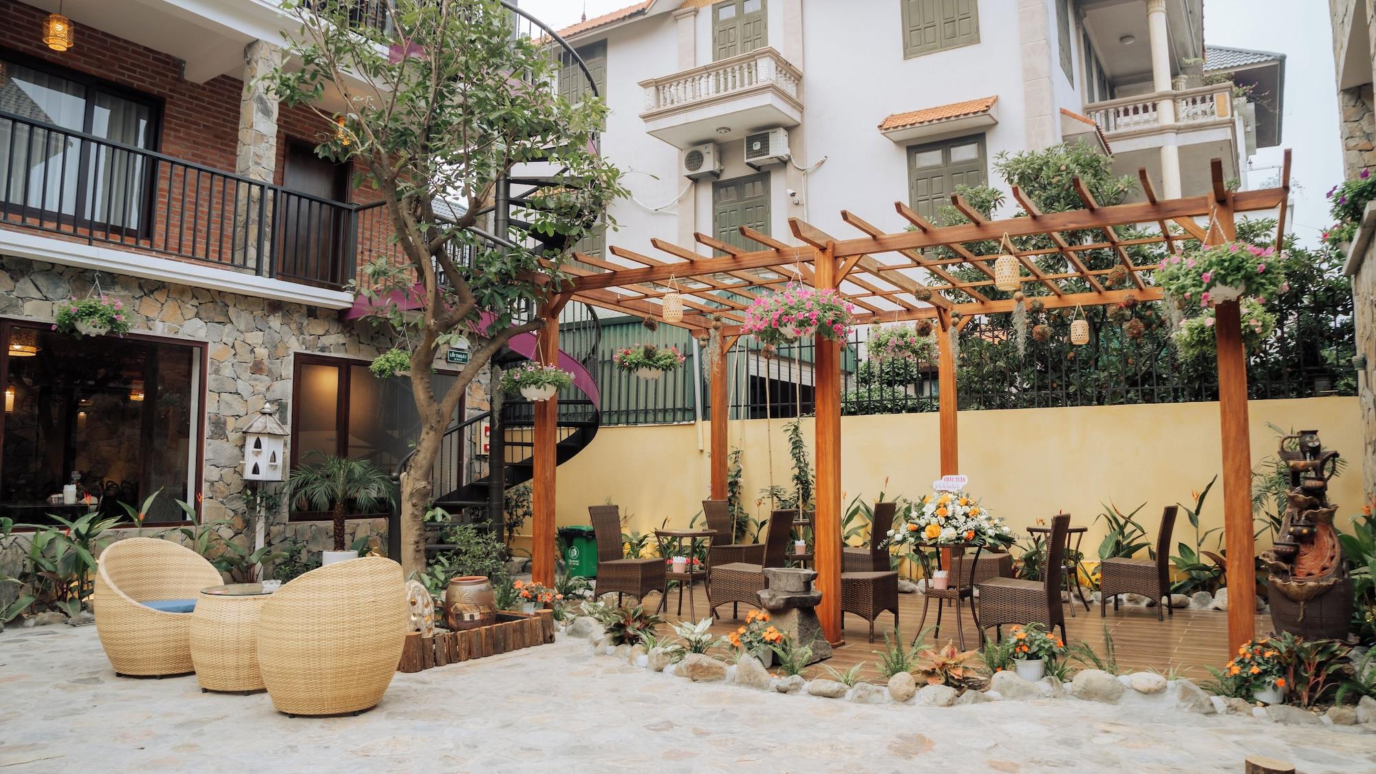 Bar/Salón Xuân Anh Garden
