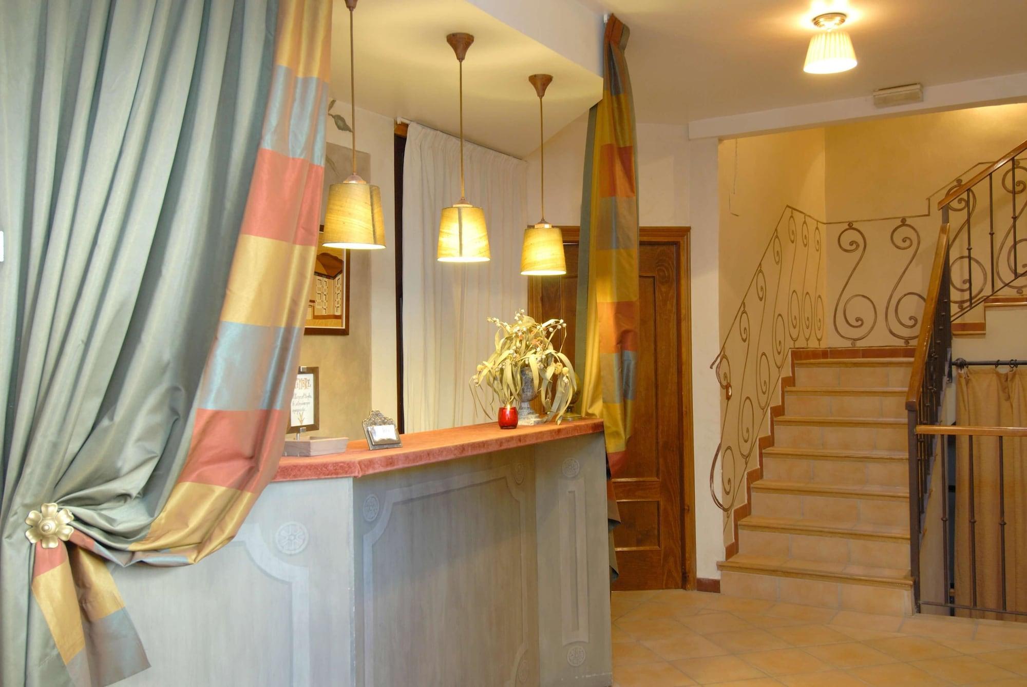 Vista Lobby Hotel Plaza