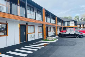 Alojamiento - Coast Courtenay Hotel