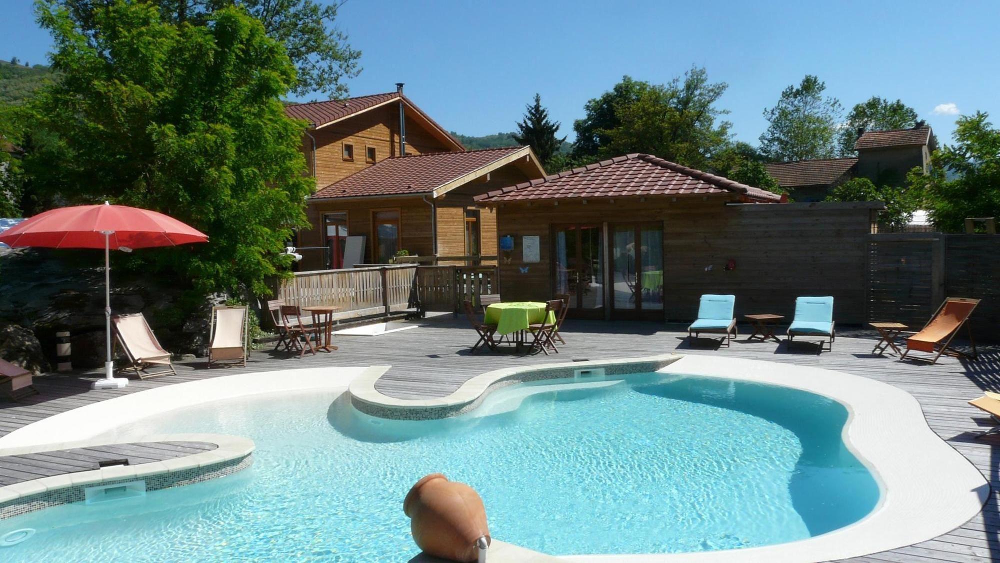 Vista da piscina Ariège Azimuth