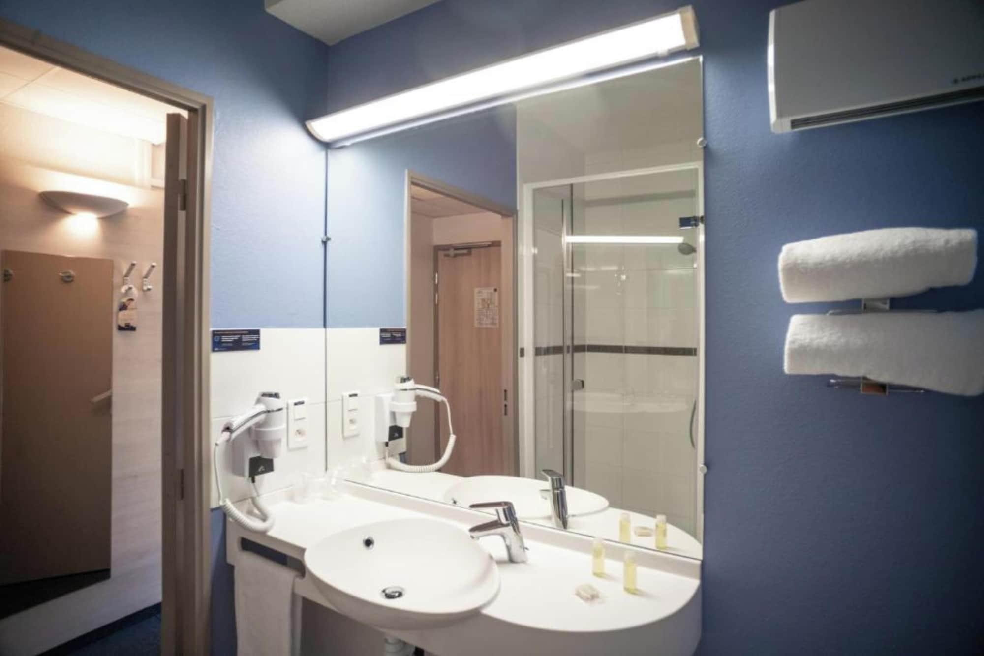 Equipamiento de Habitación ACE Hôtel Lyon Vénissieux