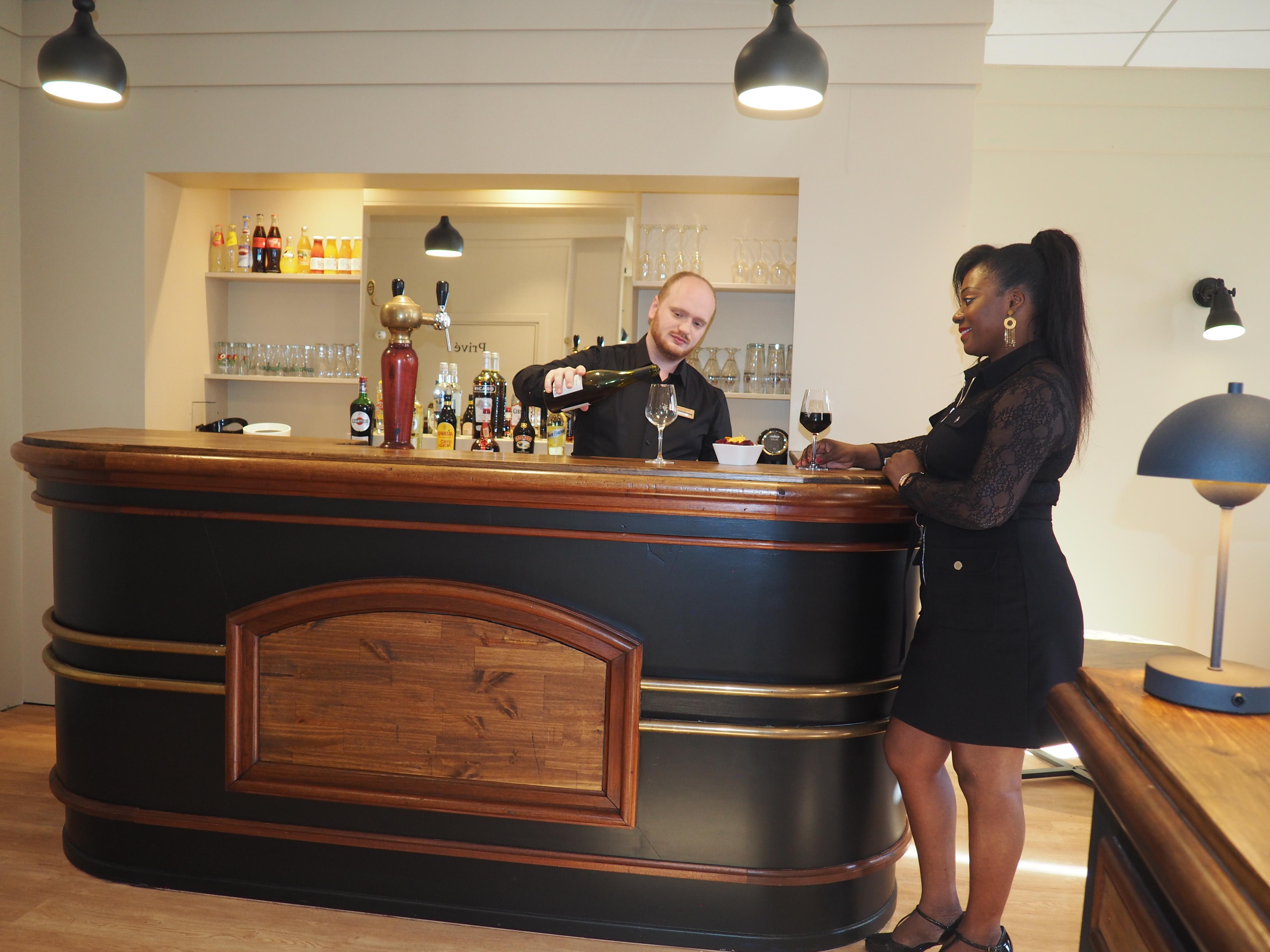 Bar/Salón Grand Hôtel de la Seine