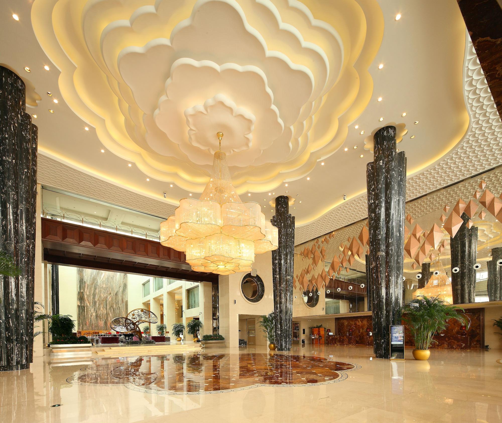 Vista Lobby Wyndham Grand Plaza Royale Changsheng Jiangyin