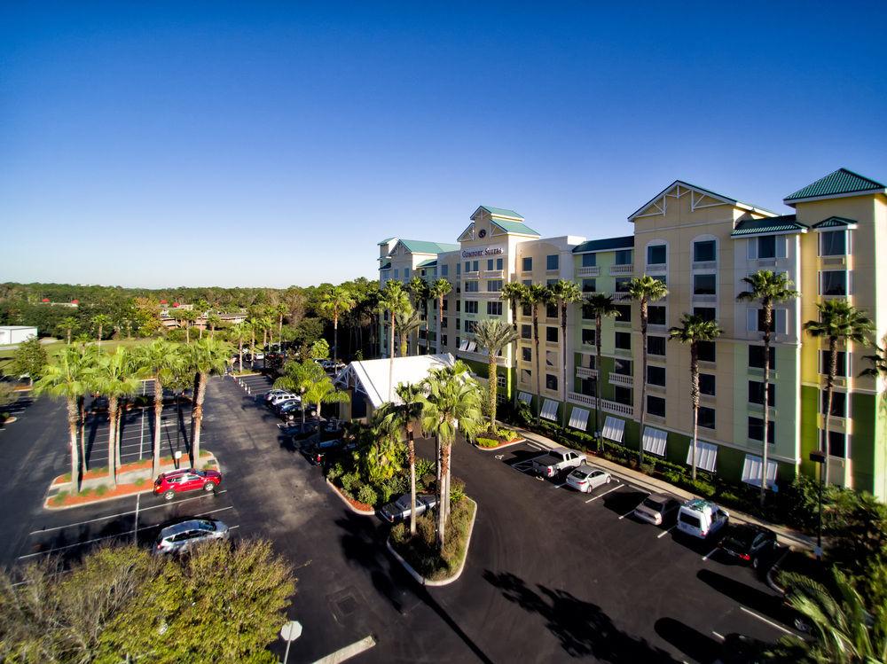 Hotel Comfort Suites Maingate East