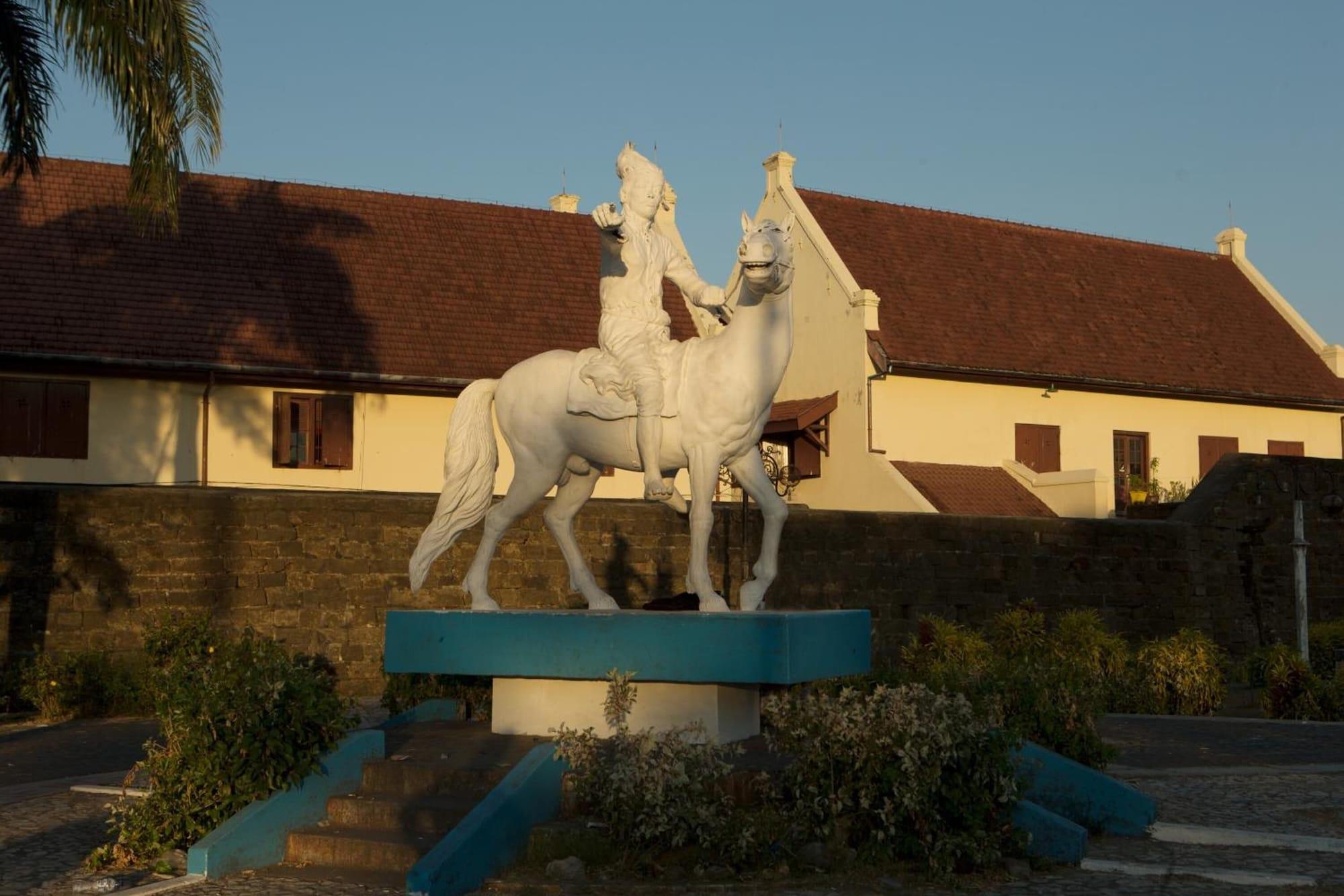 Vista Exterior Amaris Hotel Pettarani Makassar