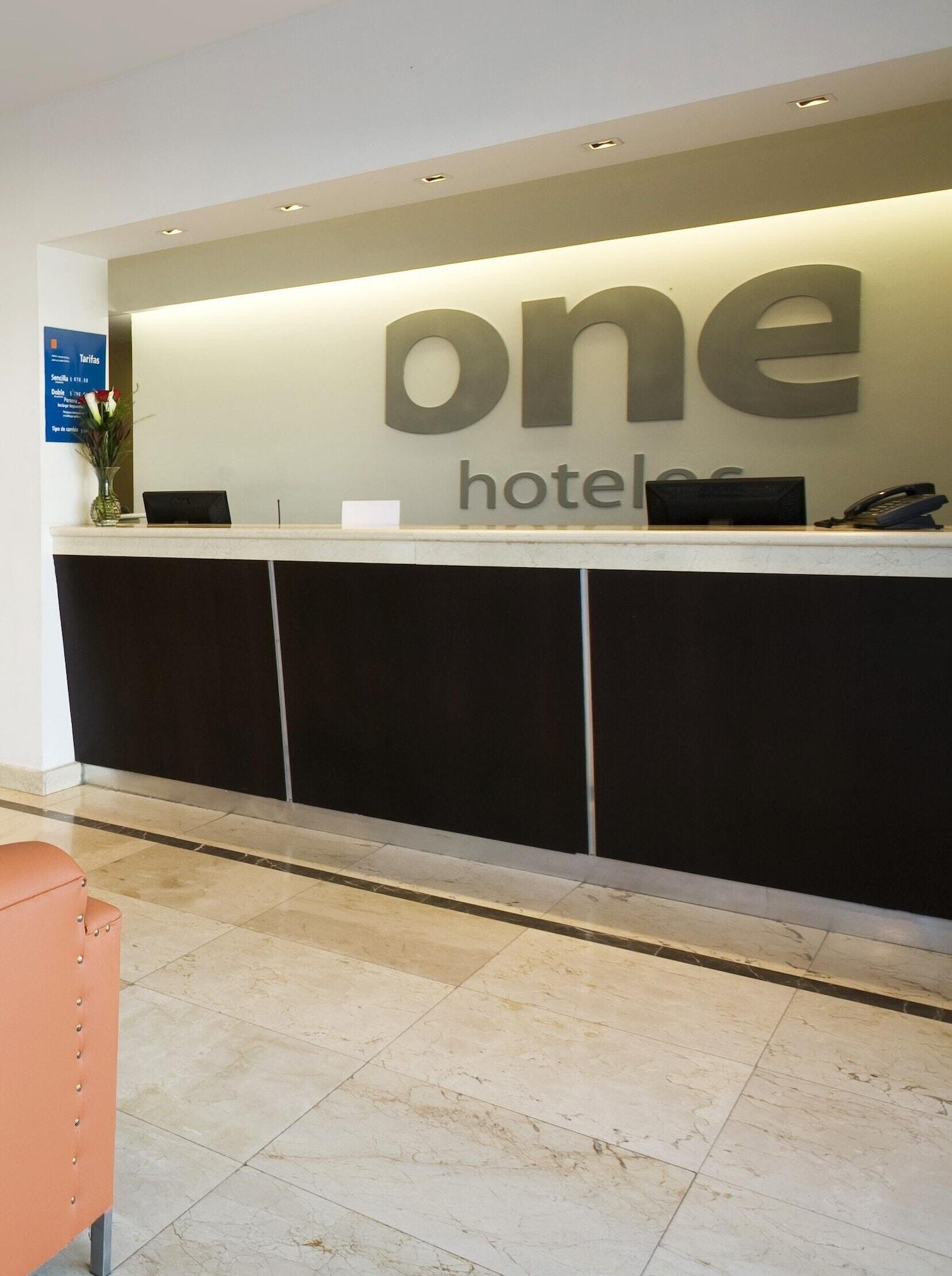 Vista Lobby One Aguascalientes Sur