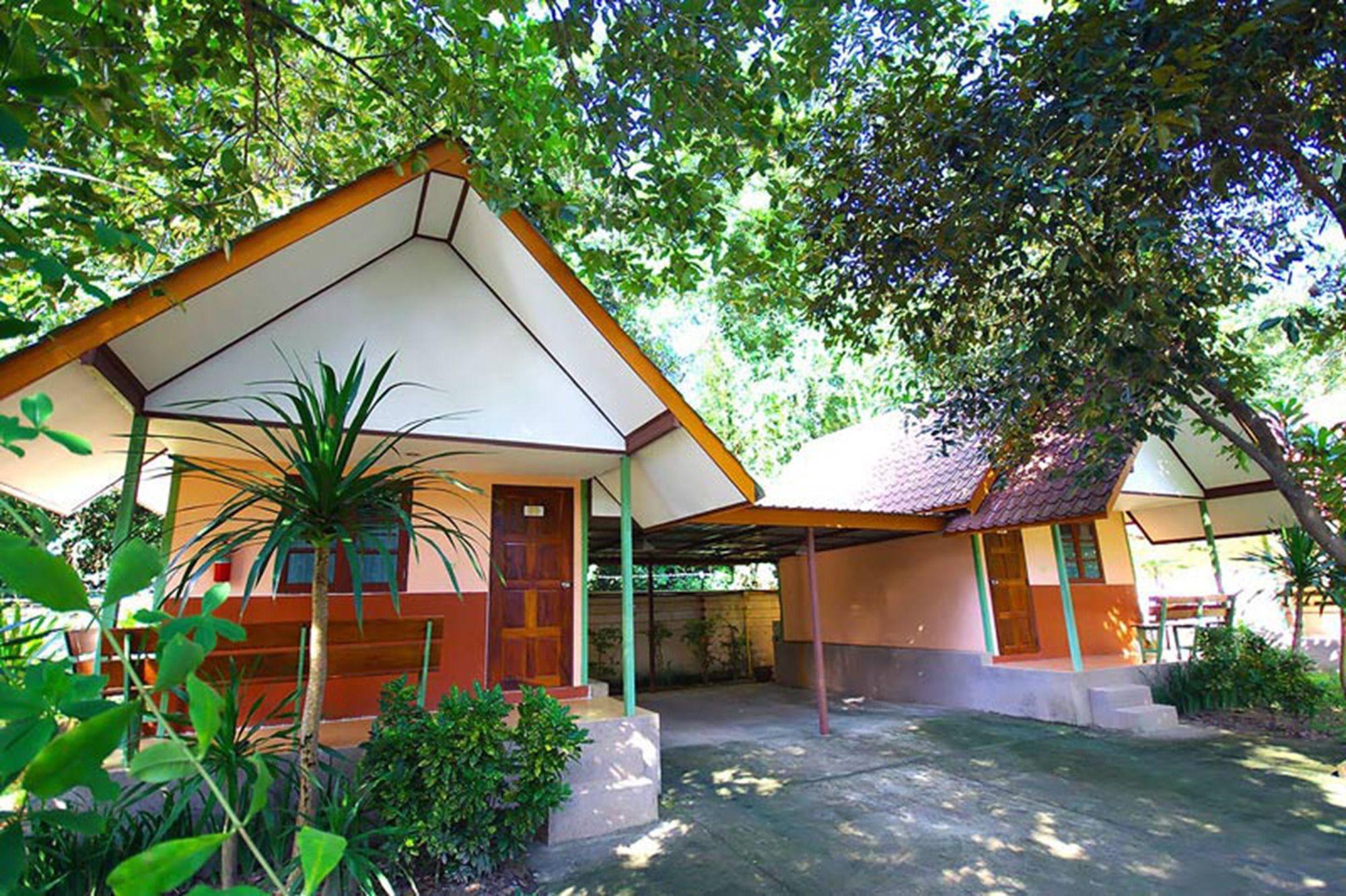 Varios Ruanchan Resort