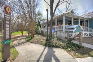 Alojamiento - Inn on the Riverwalk