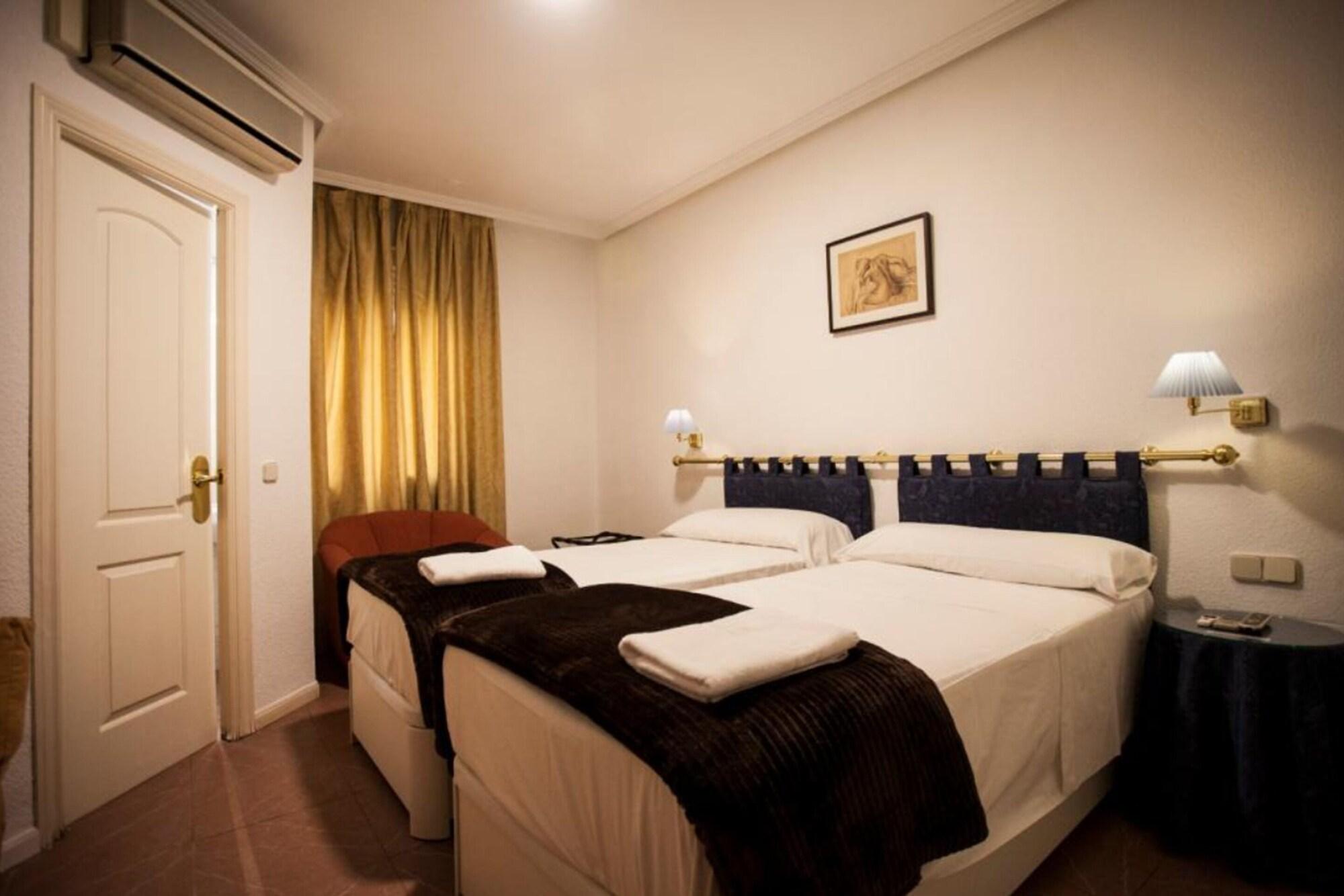 Varios Hostal JQC Ártico