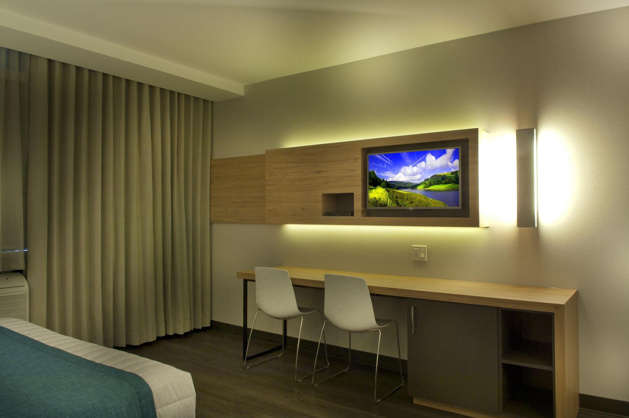 Set de Habitación Ramada by Wyndham Laval