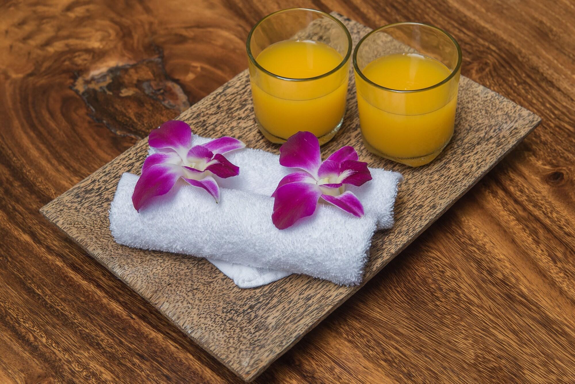 Vista Lobby Homesyn Hotel