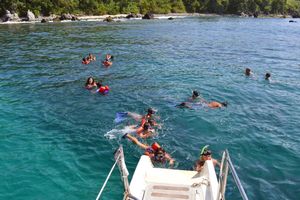 Actividad - Velea y esnorkelea en Catamaran
