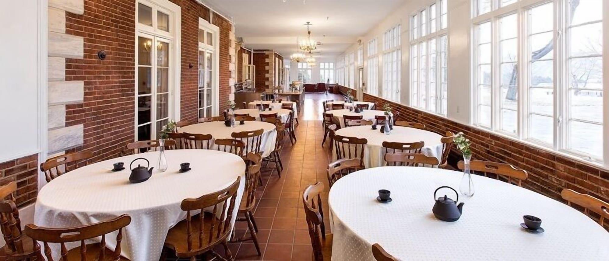 Restaurant Eastover Estate & Eco-Village