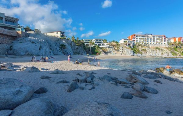 Endless Ocean View, Perfect Location, Minutes to Beach! - Hoteles con parque acuático en Cabo San Lucas