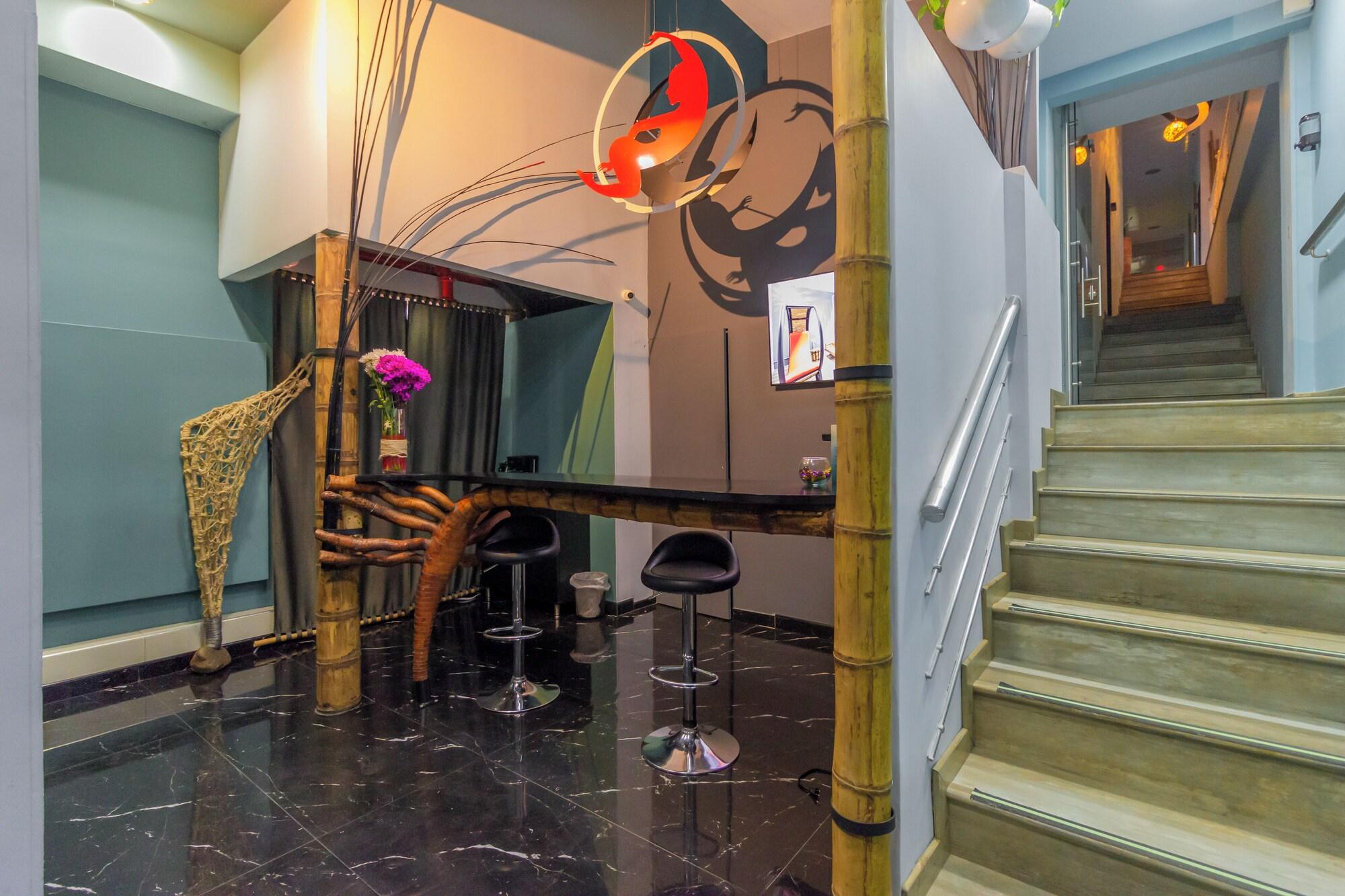 Vista Lobby Hotel Zensual