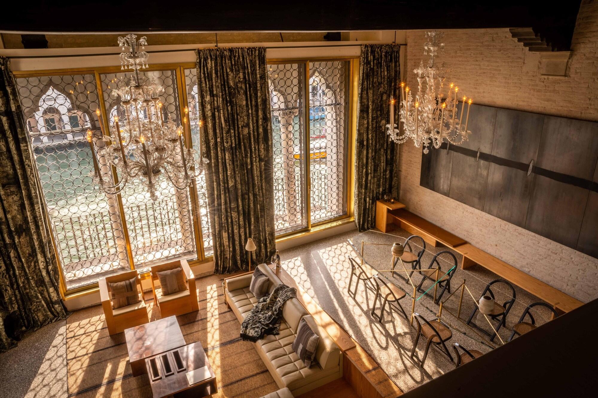 Comodidades del Alojamiento The Venice Venice Hotel
