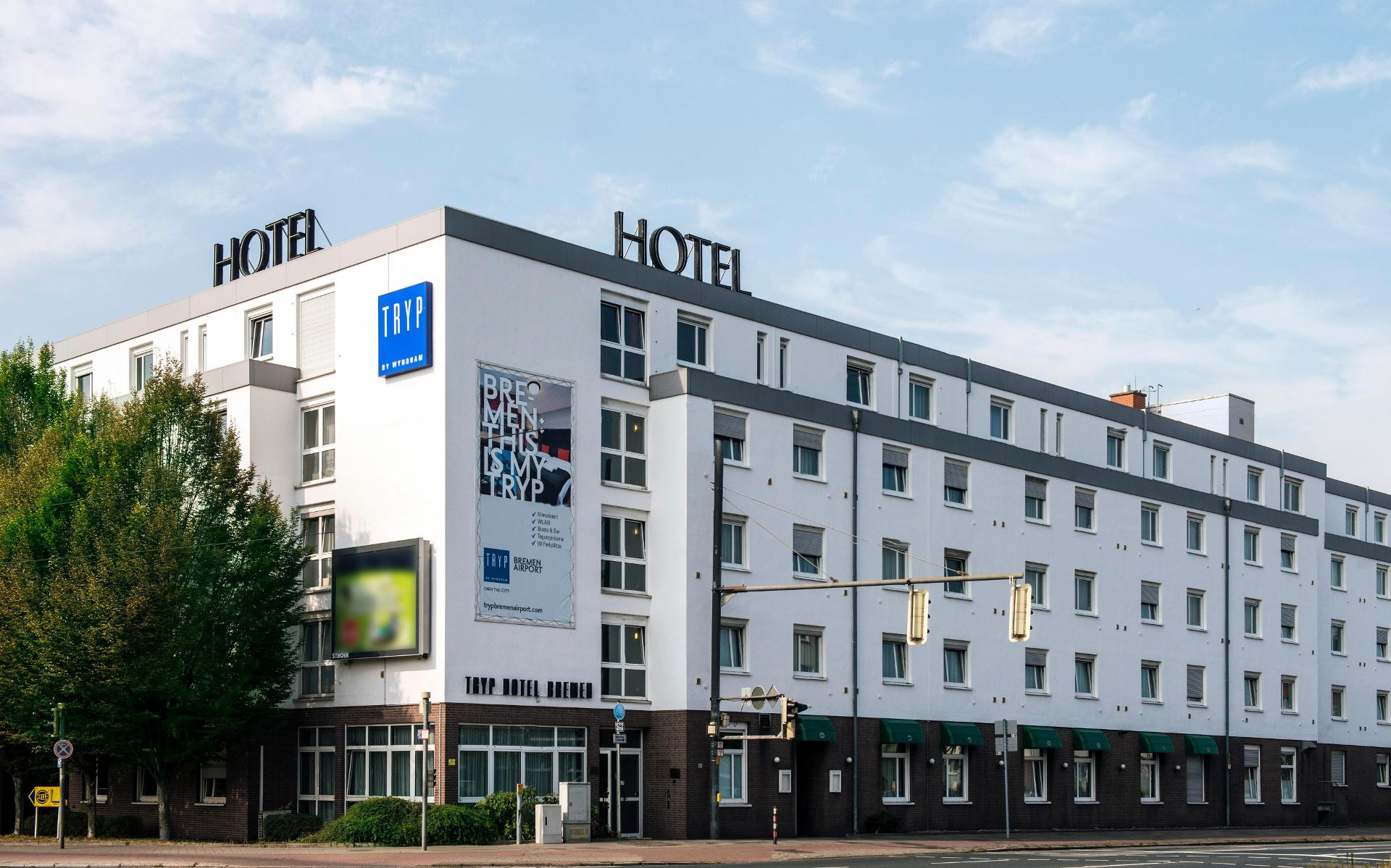 Vista Exterior TRYP by Wyndham Bremen Airport