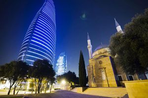 Actividad - Recorrido nocturno Baku Lights