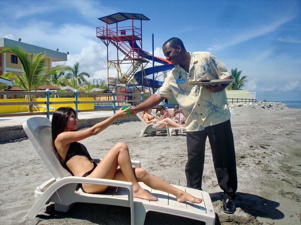 Playa Hotel Partenon Beach Resort