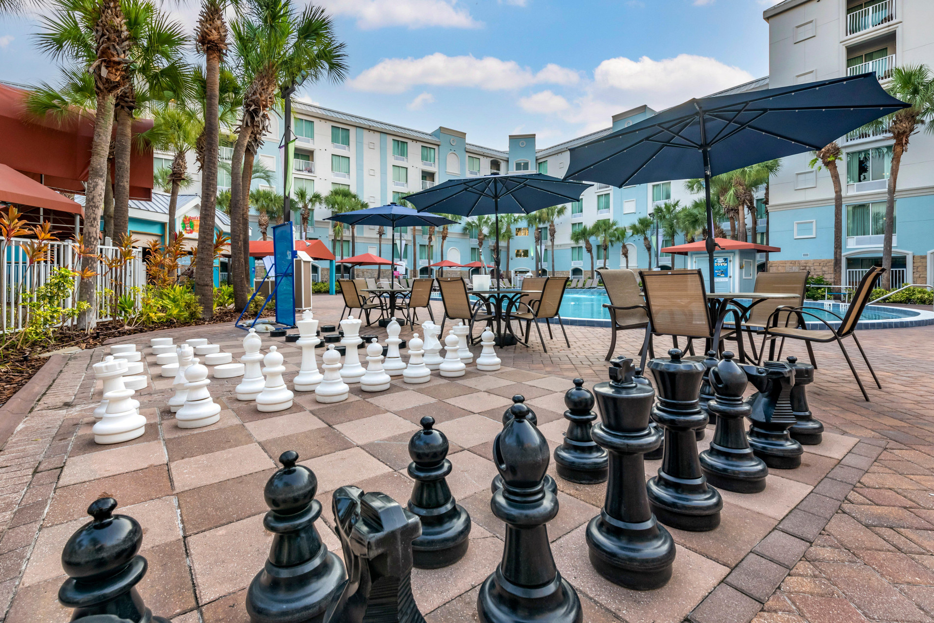Vista Lobby Holiday Inn Resort Orlando - Lake Buena Vista by IHG