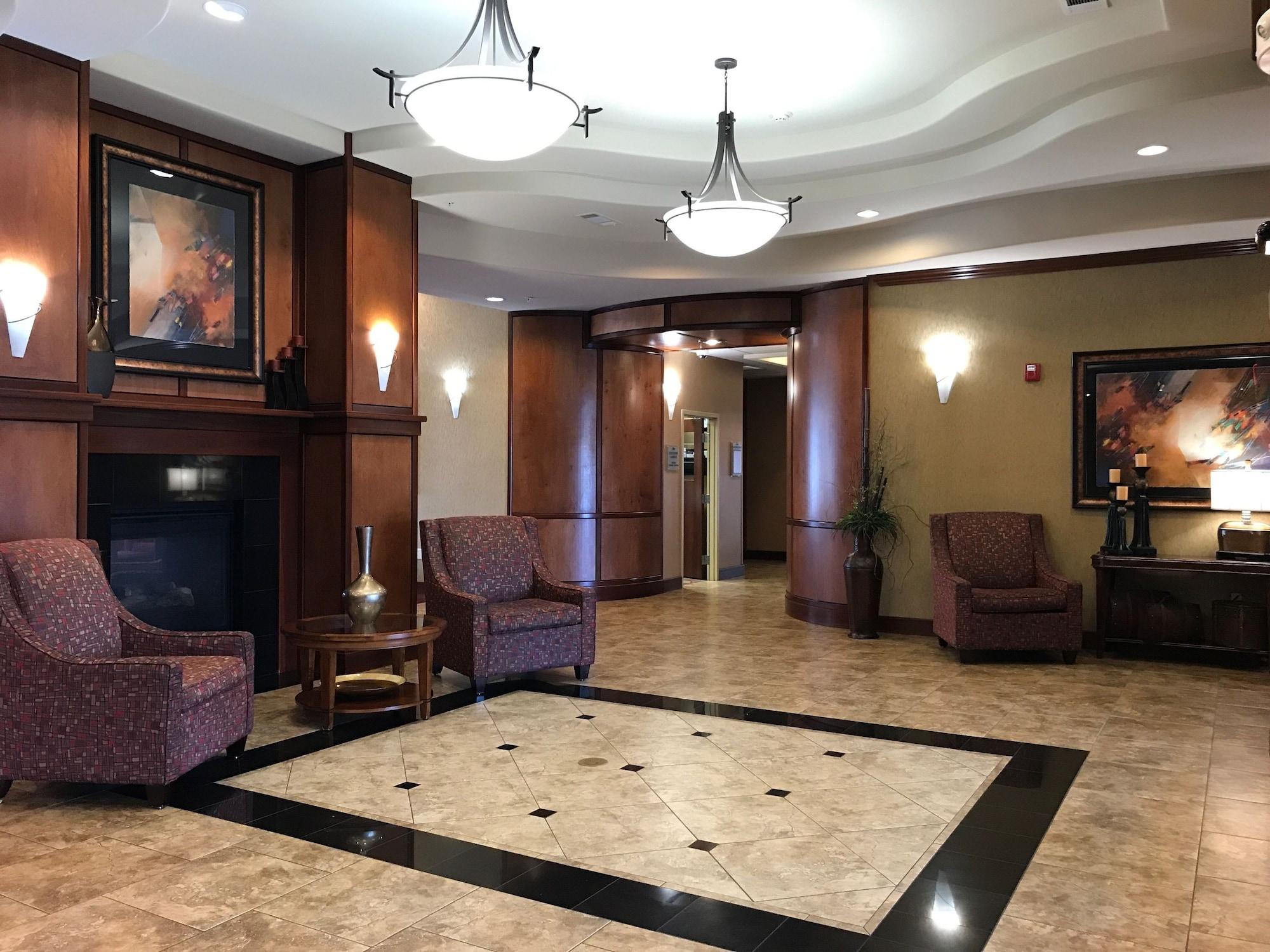 Vista Lobby Homewood Suites by Hilton Fort Smith