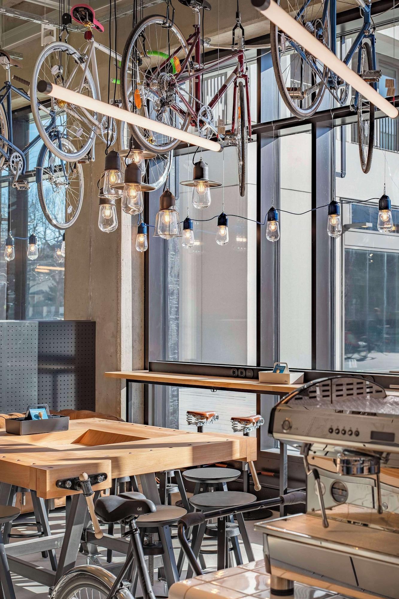 Restaurant ANDAZ MUNICH SCHWABINGER TOR, BY HYATT