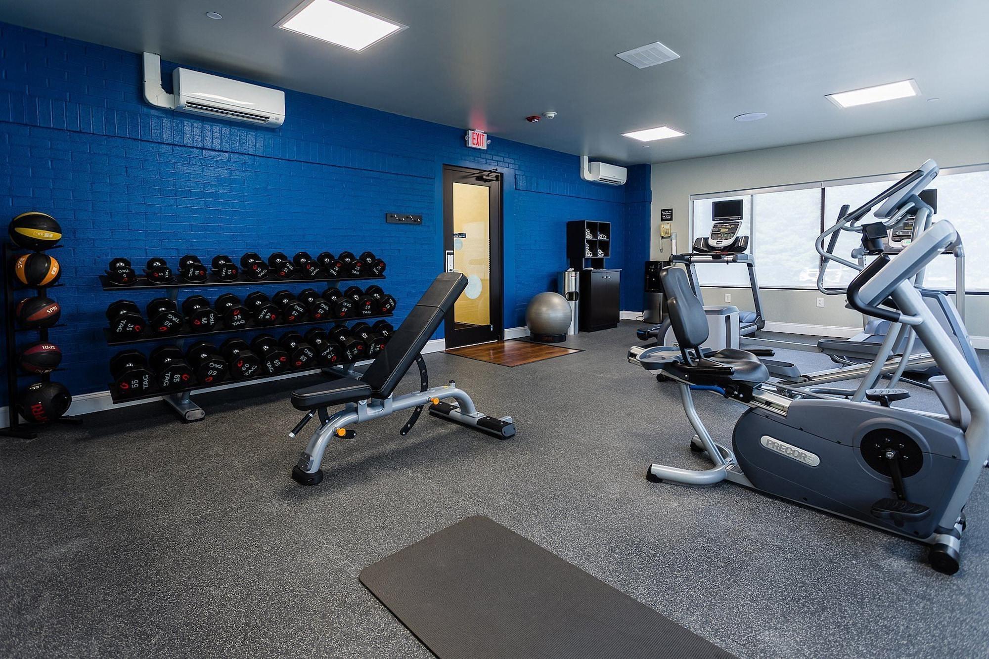 Gimnasio Hampton Inn Somerset
