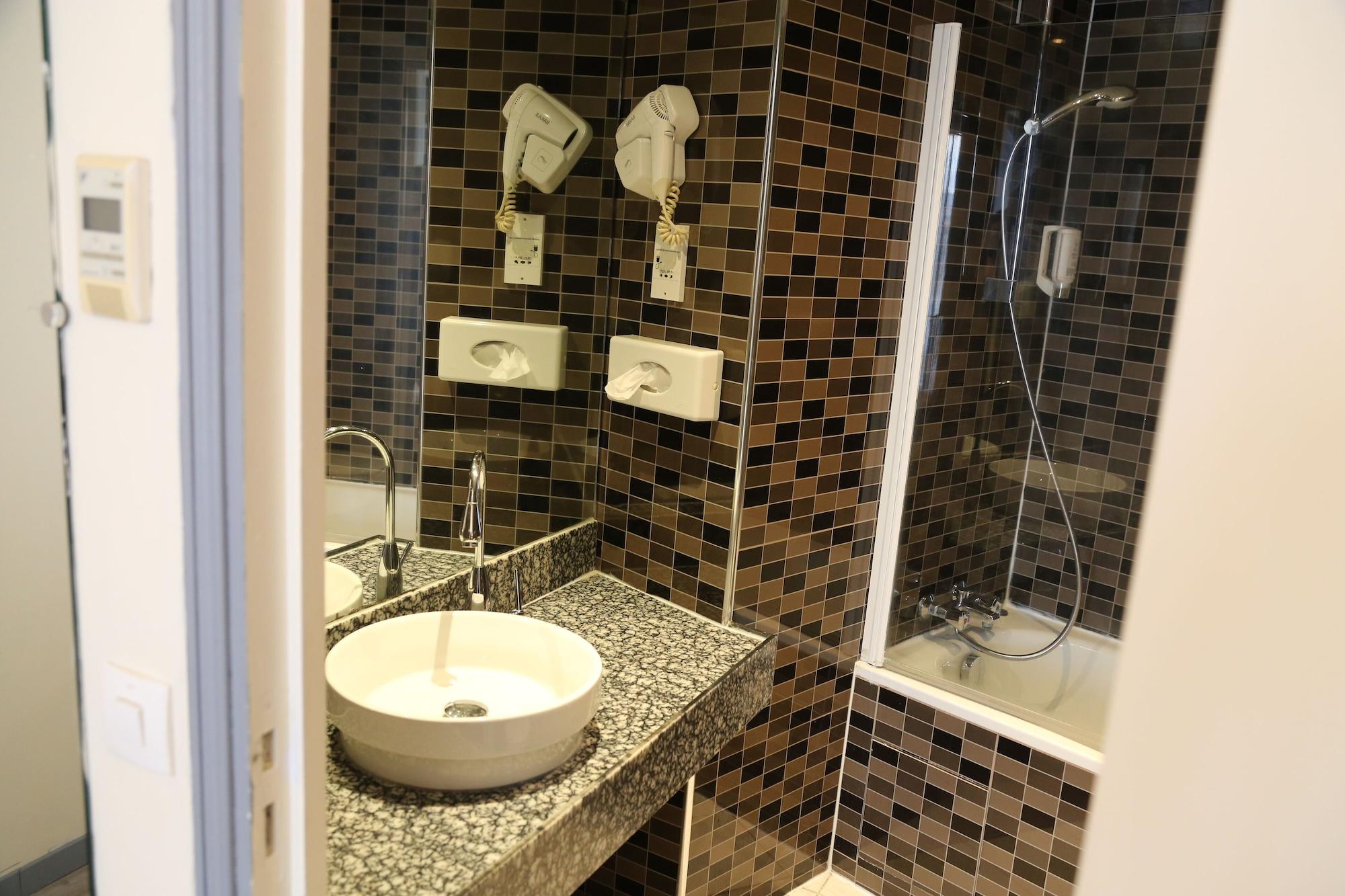 Equipamiento de Habitación Hôtel Princesse Isabelle