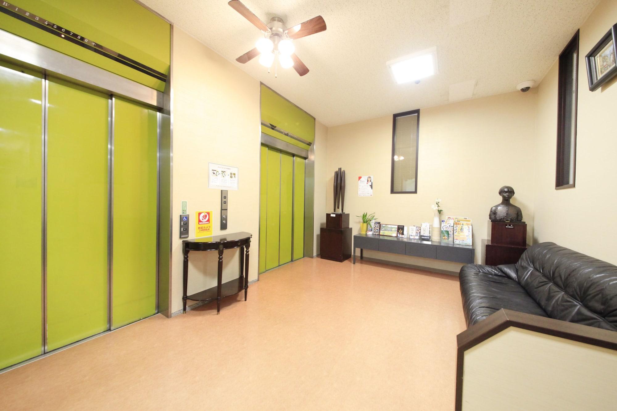 Varios HOTEL STAYin NANOKAMACHI