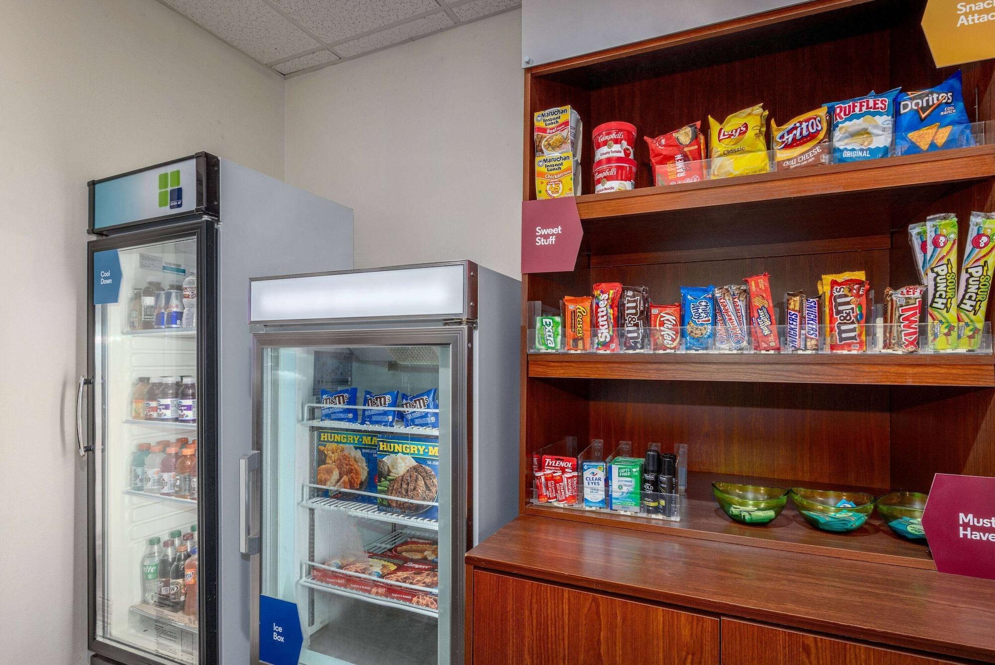 Restaurant Baymont by Wyndham Pratt