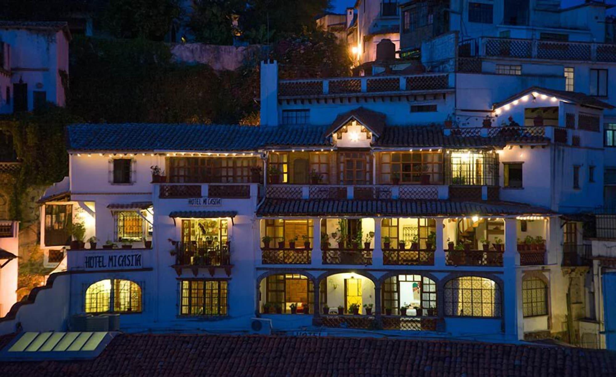 Vista Exterior Hotel Mi Casita