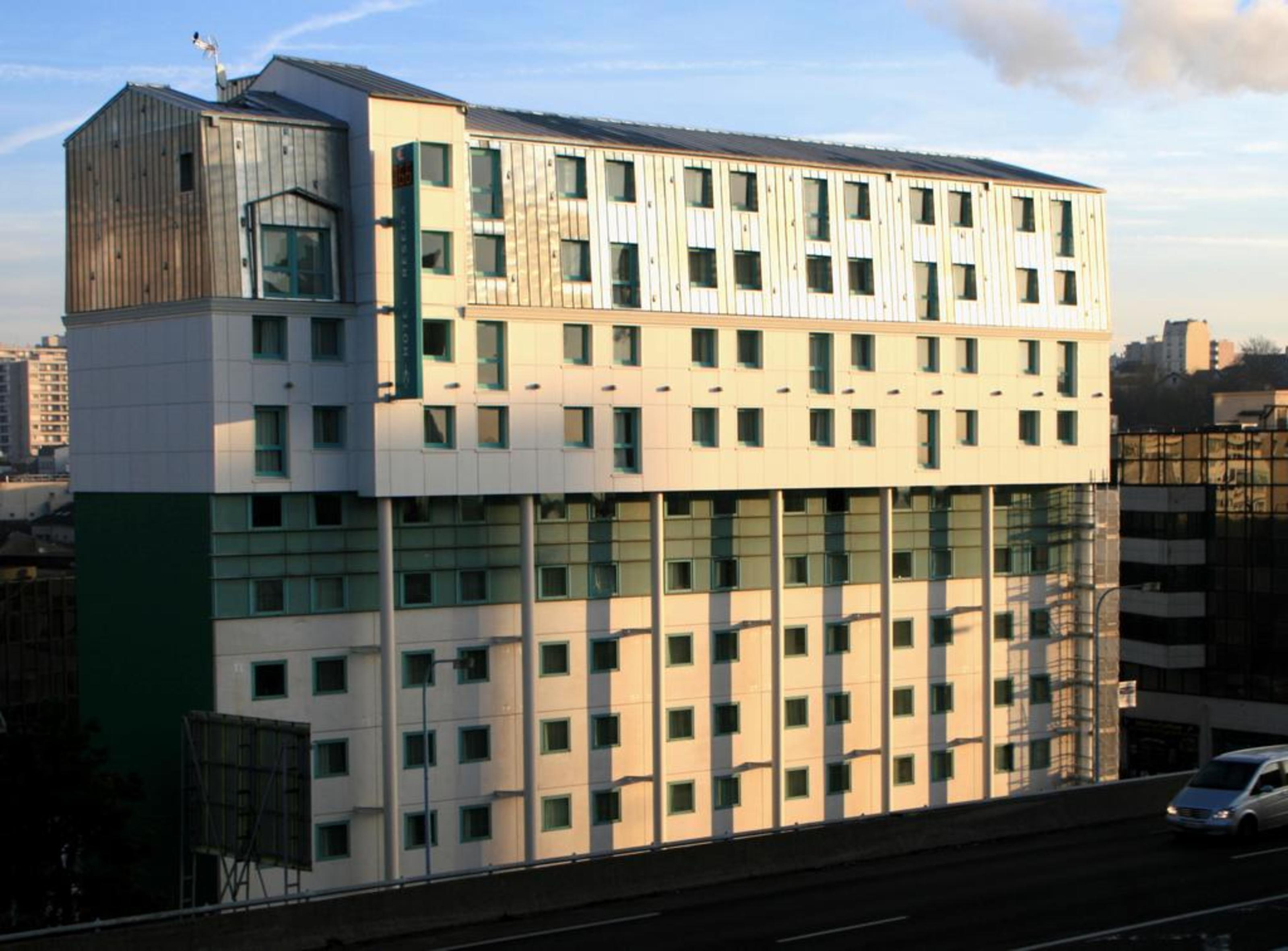 Vista Exterior Hotel Reseda