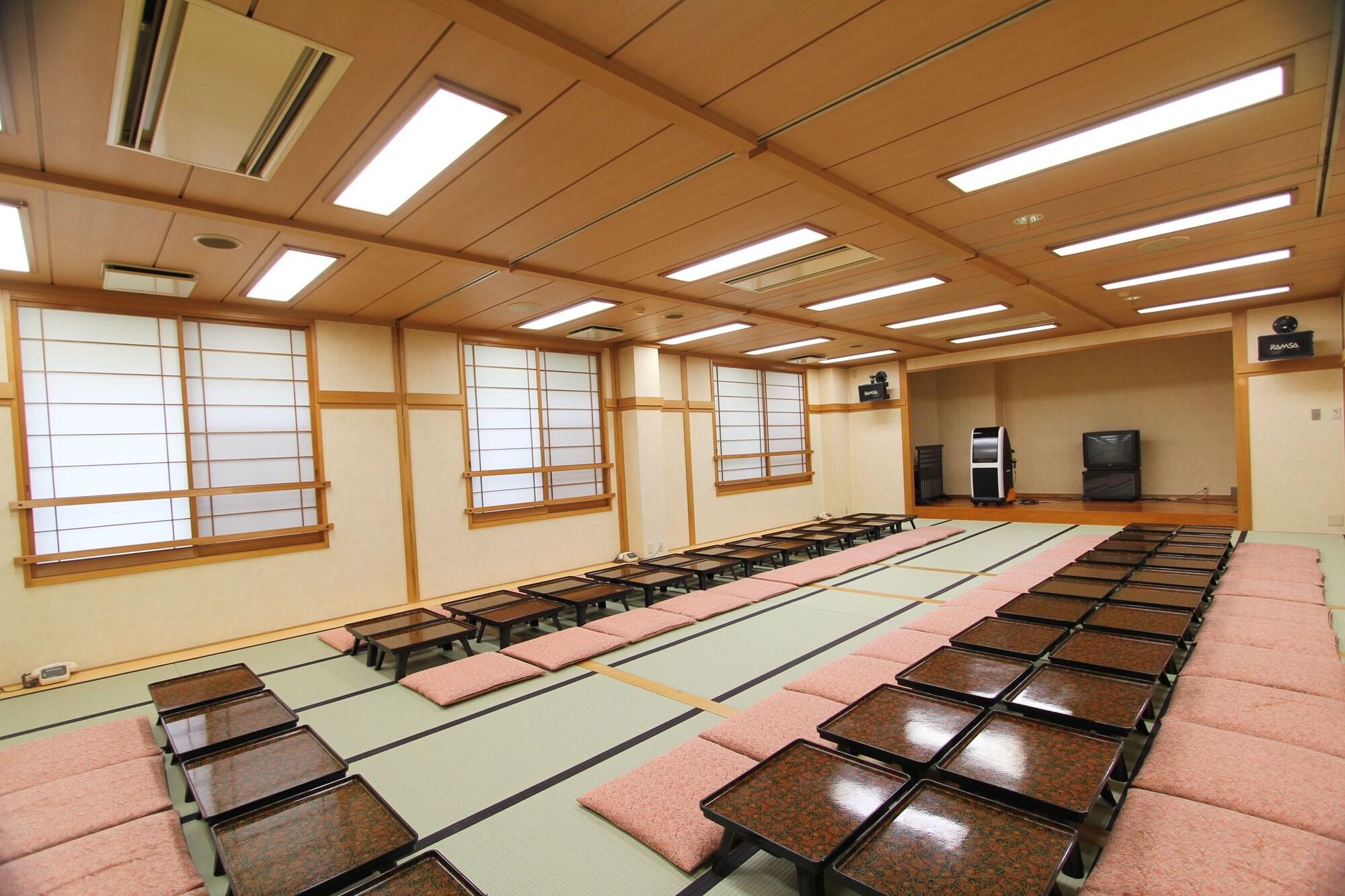 Salón de Baile Hotel Kinu