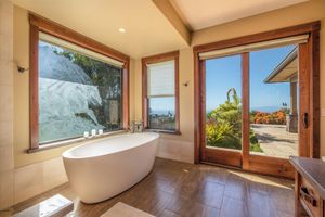 Alquiler Vacacional - Kula Luxury Retreat With Stunning Ocean & Mountain Views!