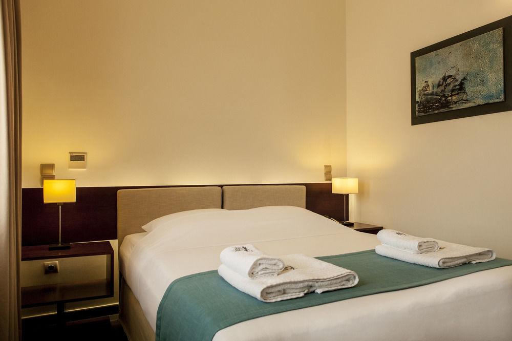 Krinos Suites Hotel Andros by null