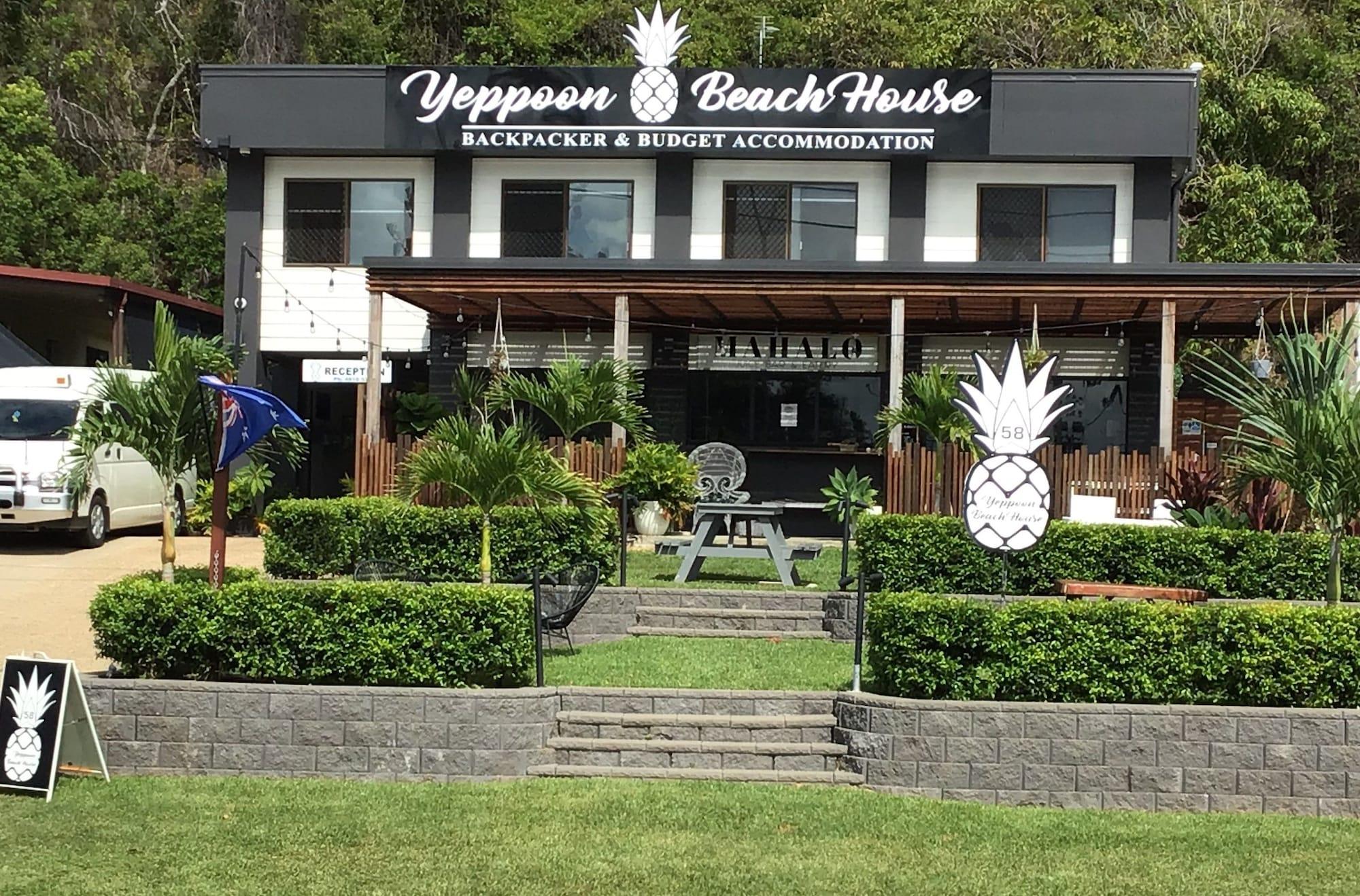 Varios Yeppoon Beachhouse - Hostel