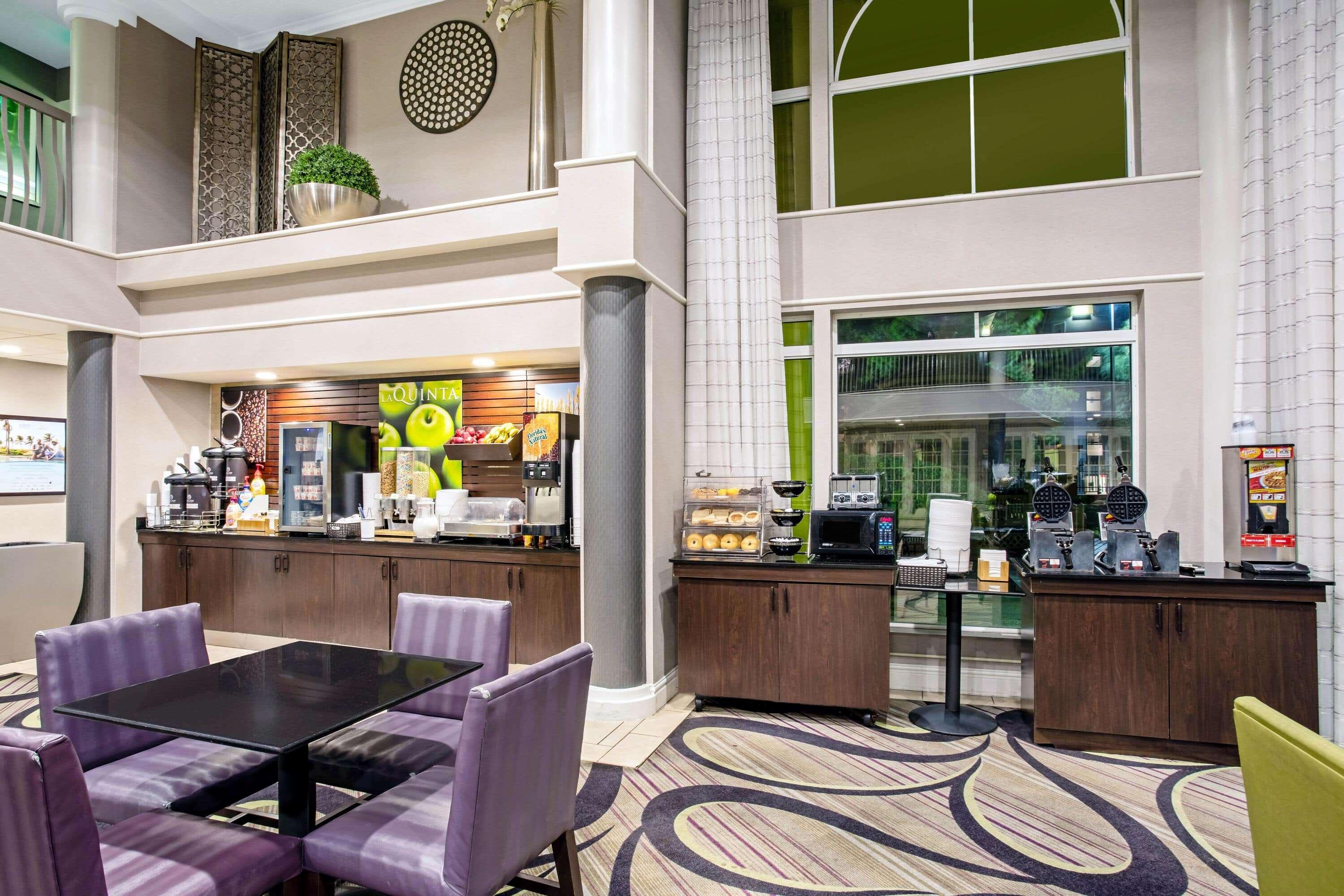 Restaurant La Quinta Inn & Suites by Wyndham Tucson Airport