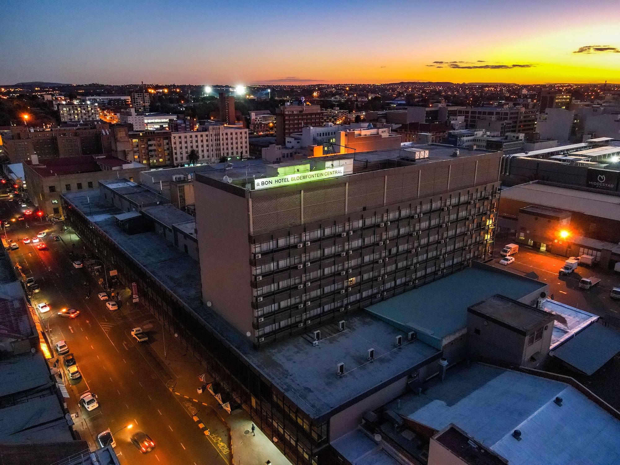 Vista Exterior BON Hotel Bloemfontein Central
