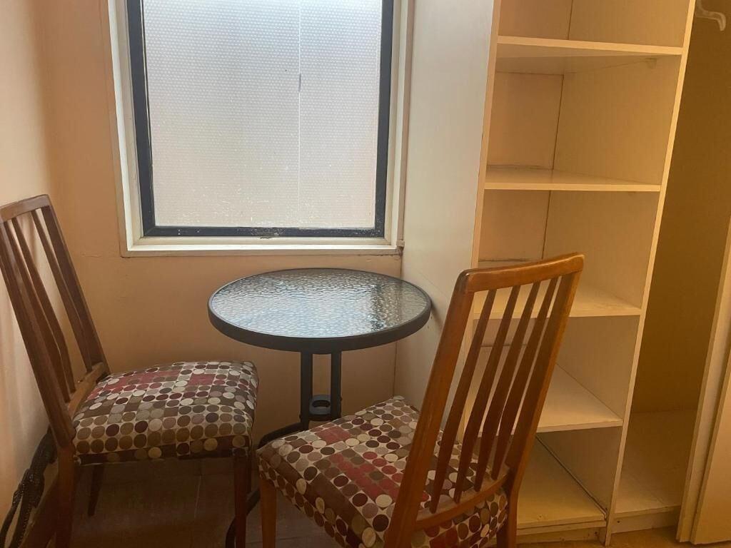 Comodidades del Alojamiento Hostal Entreorientes