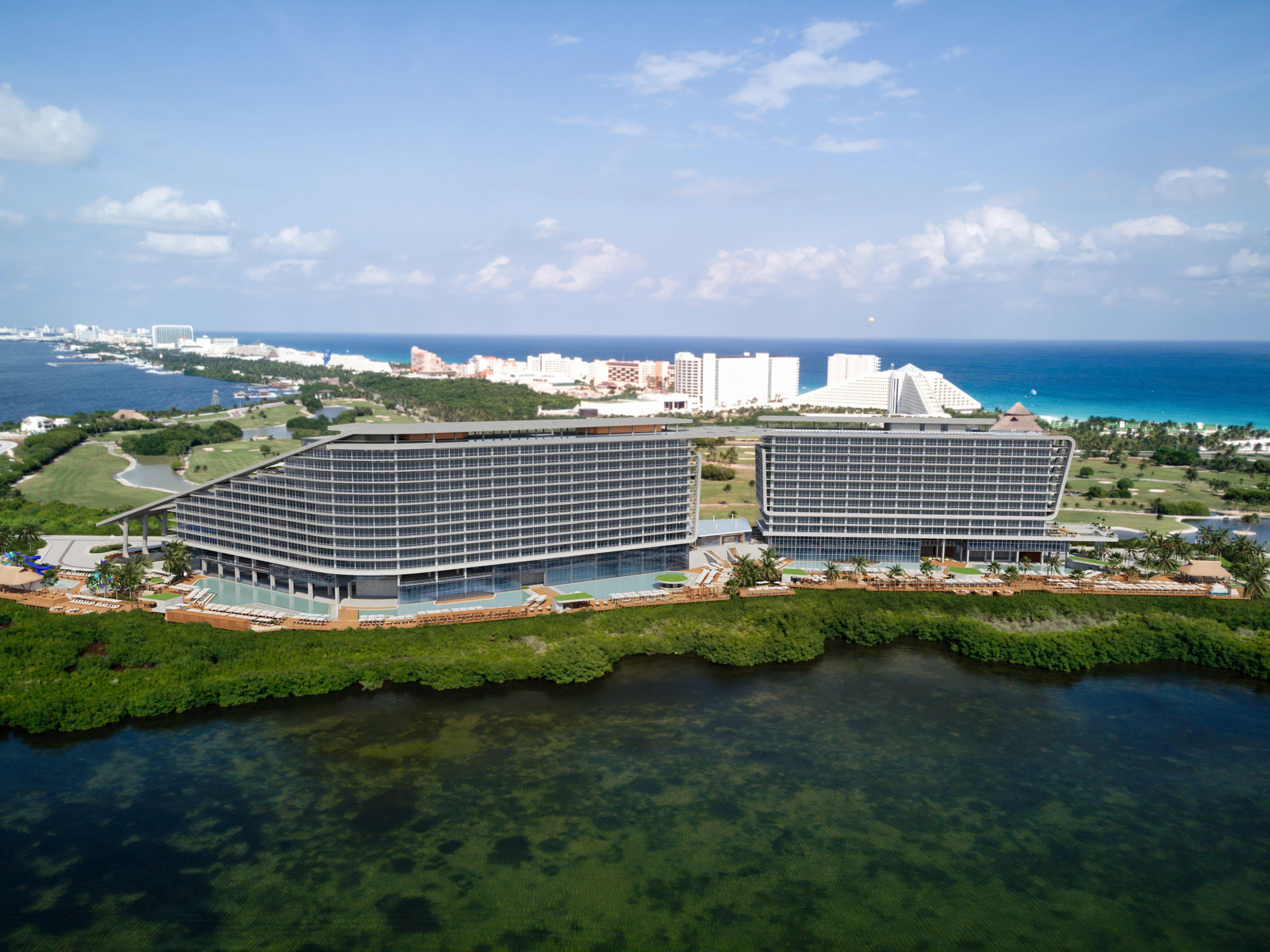 Vista aérea Mondrian Cancun All Inclusive