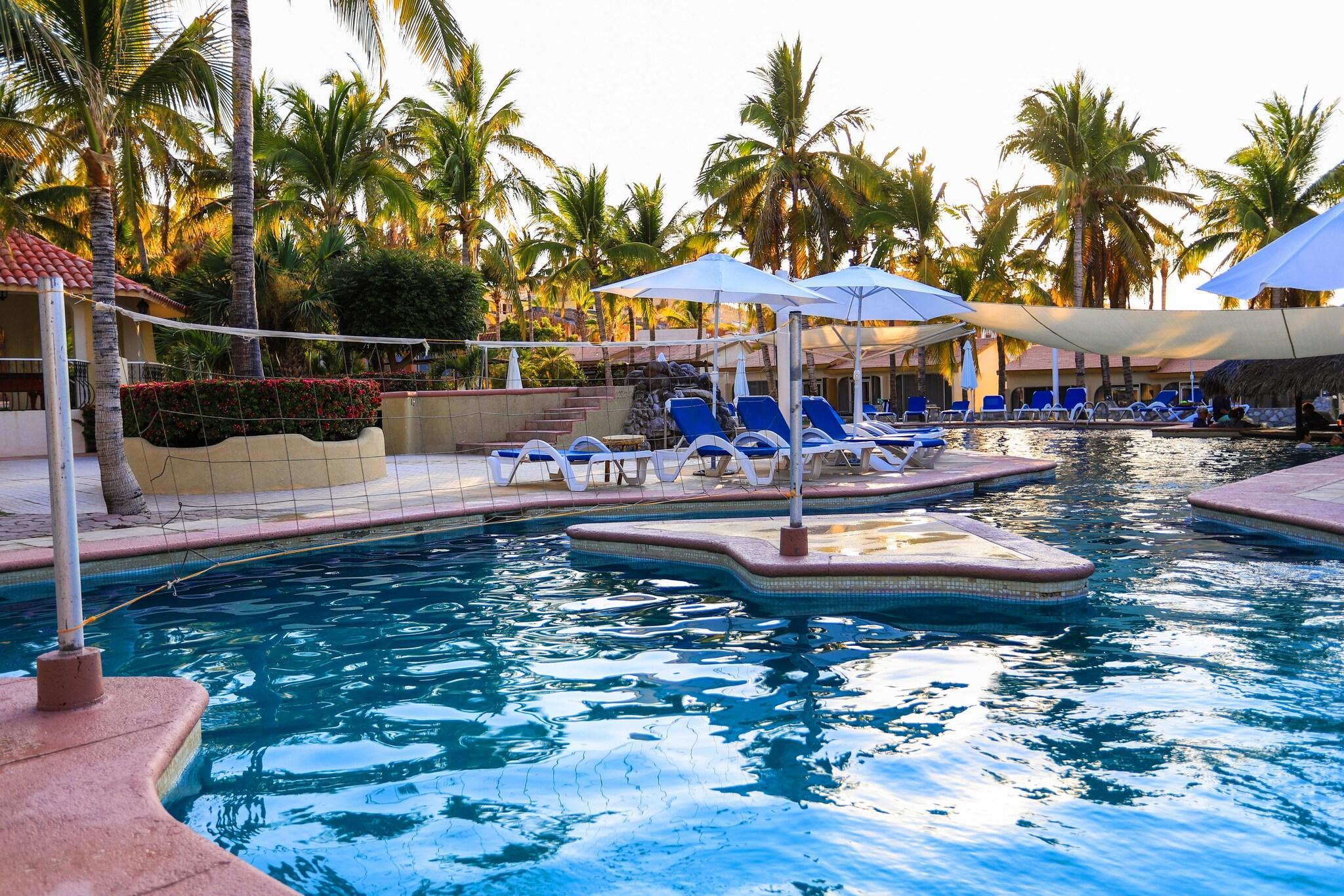 Vista Piscina Buena Vista Beach Resort