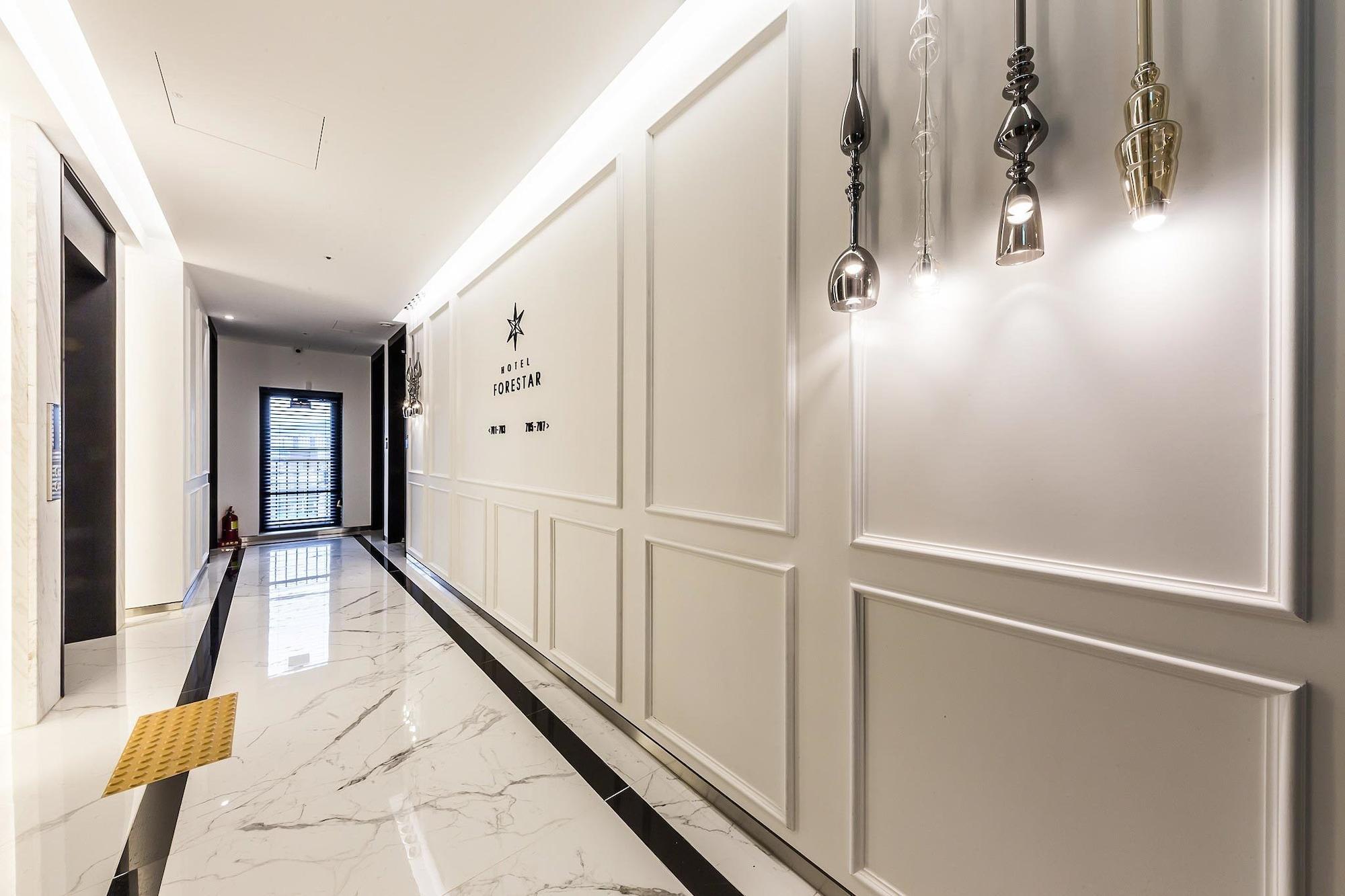 Varios Hotel Forestar