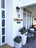 Paquete - Lush & Co Auckland Bed & Breakfast