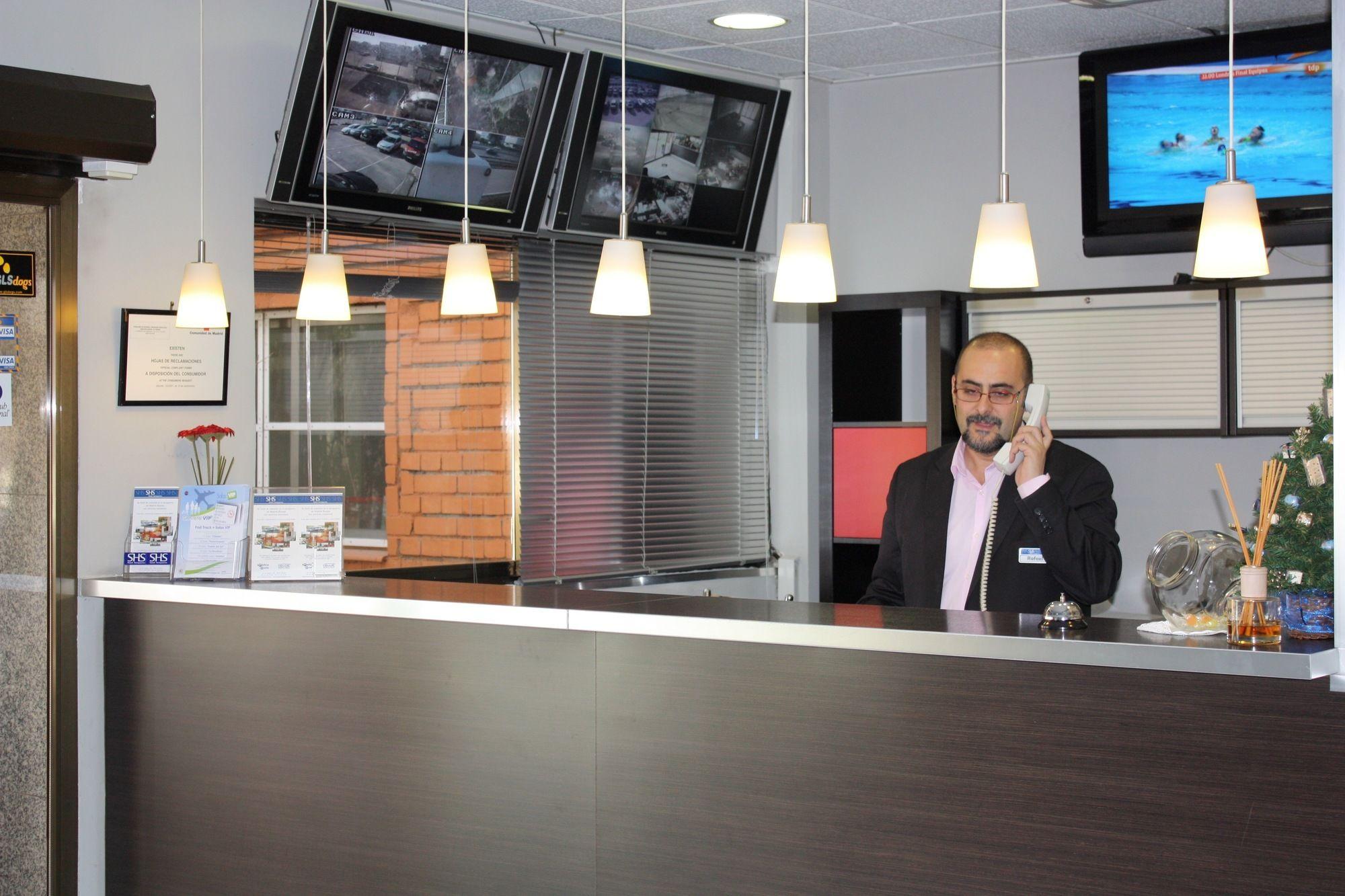 Vista Lobby AP Hotel Madrid Airport