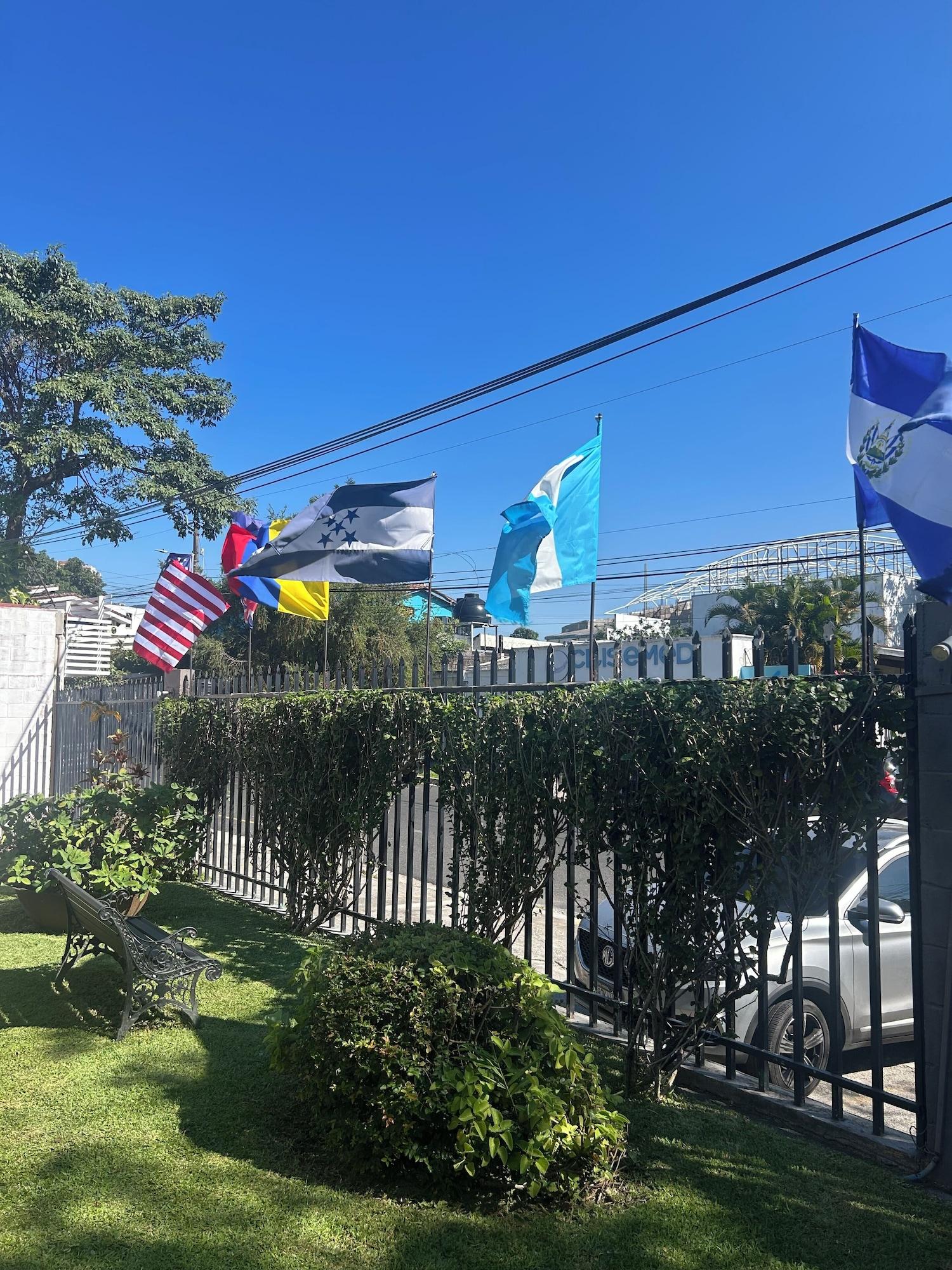 Vista Exterior Hotel La Posada del Angel