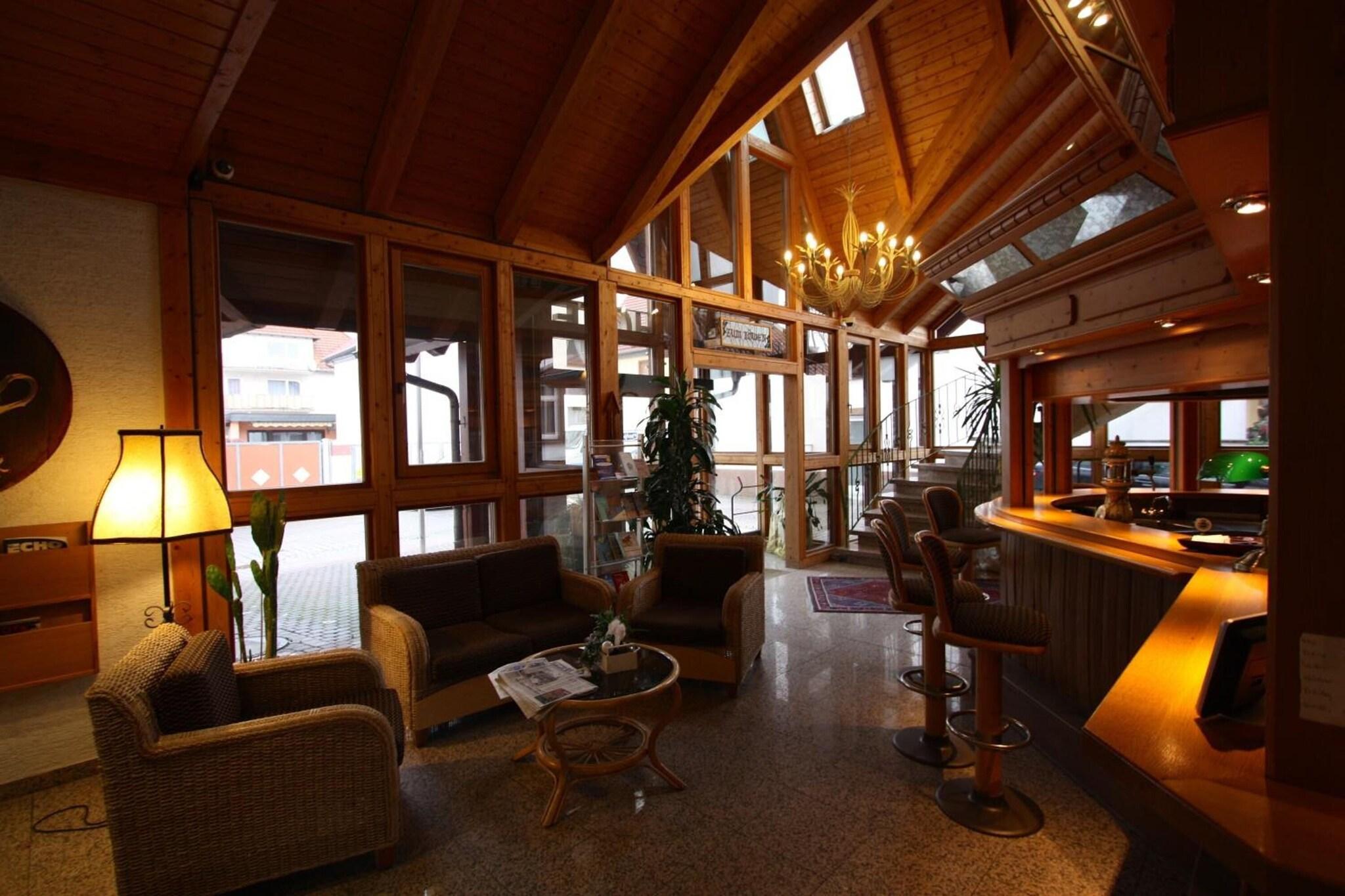 Vista Lobby Hotel zum Loewen