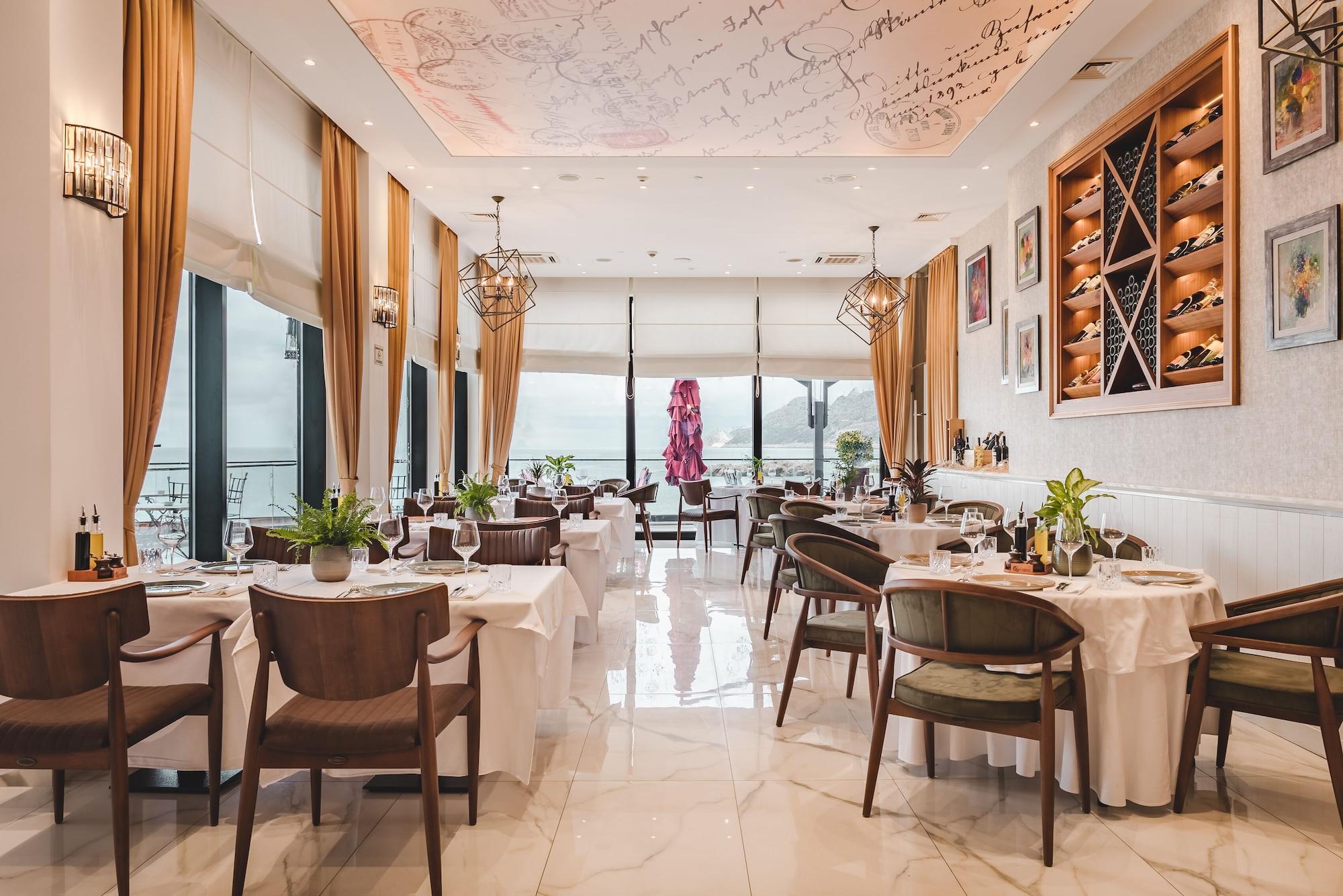 Restaurant Kalamper Hotel & Spa