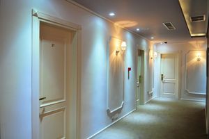 Alojamiento - Golden City Hotel