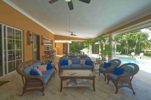 Alquiler Temporario - Large Golf View Villa With Pool Jacuzzi and Staff